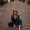 “Sexless,” Mary Middlefield’s new openhearted single is here! | Check out the snazzy music video for this track by the acclaimed songstress!