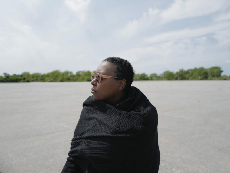 Meshell Ndegeocello Releases New Single & Live Video For ‘The Atlantiques’ | Check out this bonus track from her Blue Note debut album ‘The Omnichord Real Book’