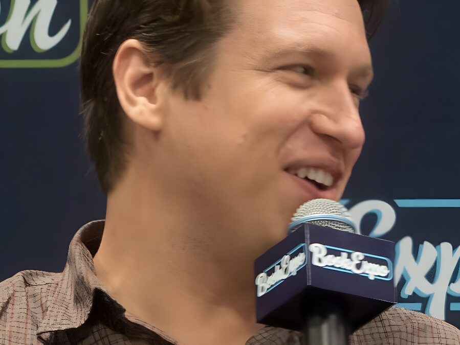 Pete Holmes