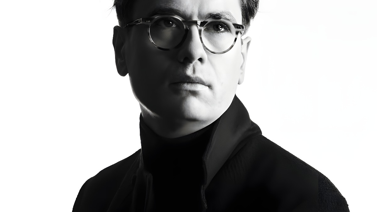 Víkingur Ólafsson releases J.S. Bach’s ‘Goldberg Variations’ | Listen to ‘J.S. Bach: Goldberg Variations, BWV 988: Aria’ & see world tour dates