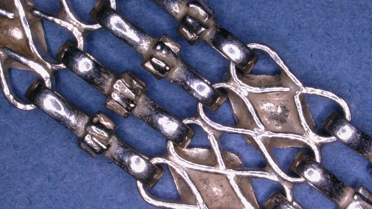 Making their mark: women silversmiths from Oman | The British Museum | London