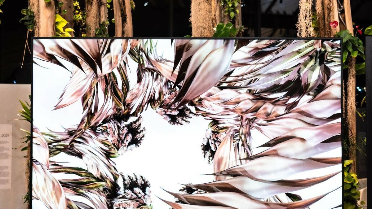 The 0xCollection announces the extension of its inaugural group exhibition ‘Synesthetic Immersion’ until 2 November 2023