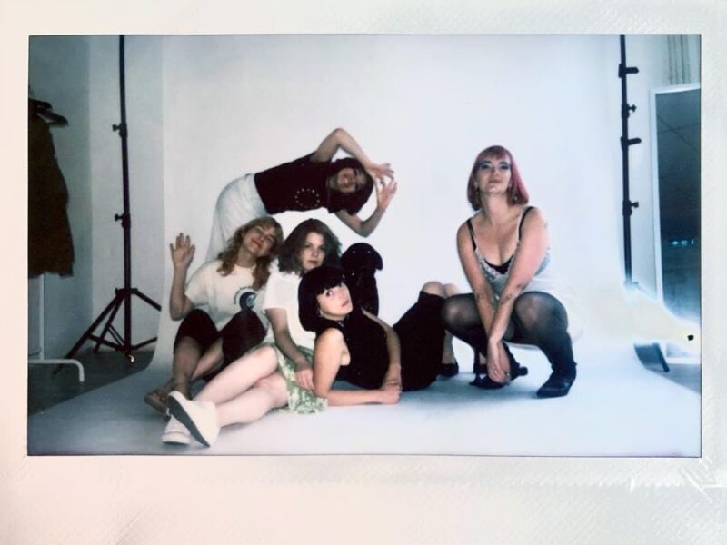 The Klittens return with their new single “Universal Experience” | Check out the stop motion music video for this indie-pop track & see UK tour dates!