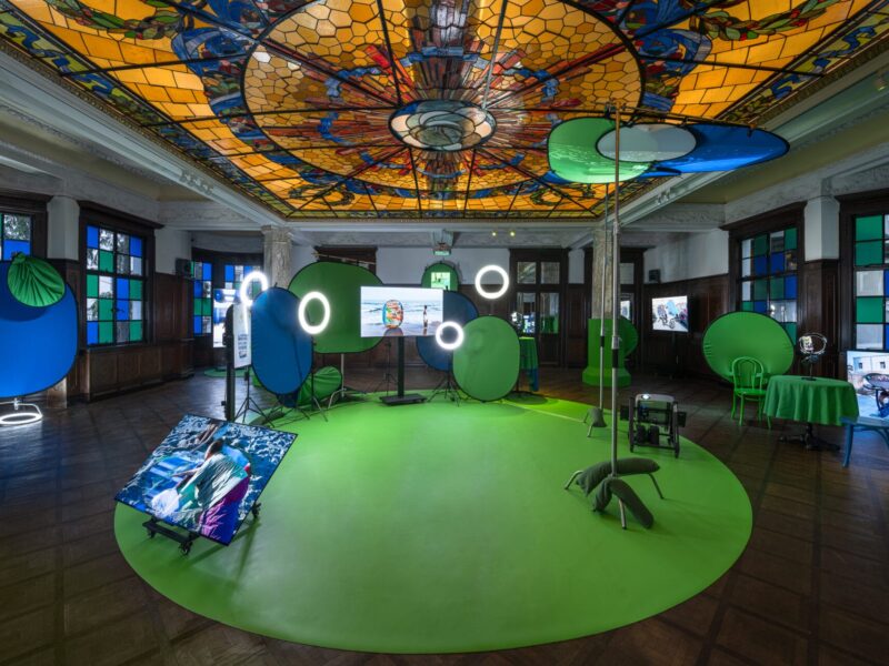 Prada Presenta La Mostra “Paraventi:屏” A Prada Rong Zhai A Shanghai Dal 3 Novembre 2023 Al 21 Gennaio 2024