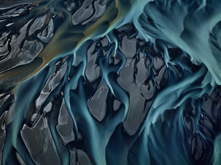 BURTYNSKY: Extraction/Abstraction | Saatchi Gallery, London