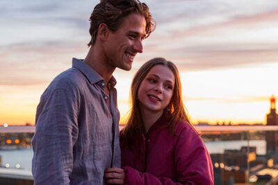 ‘거의 평범한 가족'(2023) 넷플릭스 미니시리즈: “거의” 가족 모두를위한 스릴러