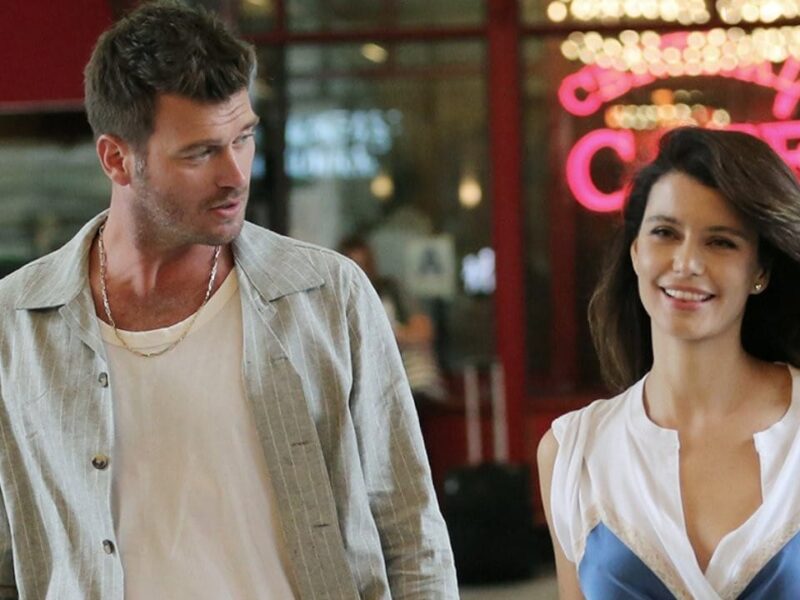 ‘이스탄불행 비행기가 곧 출발합니다’ (2023) 넷플릭스 영화 리뷰: 뉴욕에서의 평범한 로맨틱 코미디는 아니에요