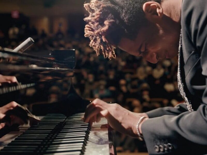 “아메리칸 심포니”(2023) – 넷플릭스에서 볼 수 있는 다큐멘터리: 존 바티스트의 가장 개인적인 심포니