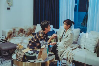 《此时此刻》（2023）| Netflix系列：以人性为主题的10个故事