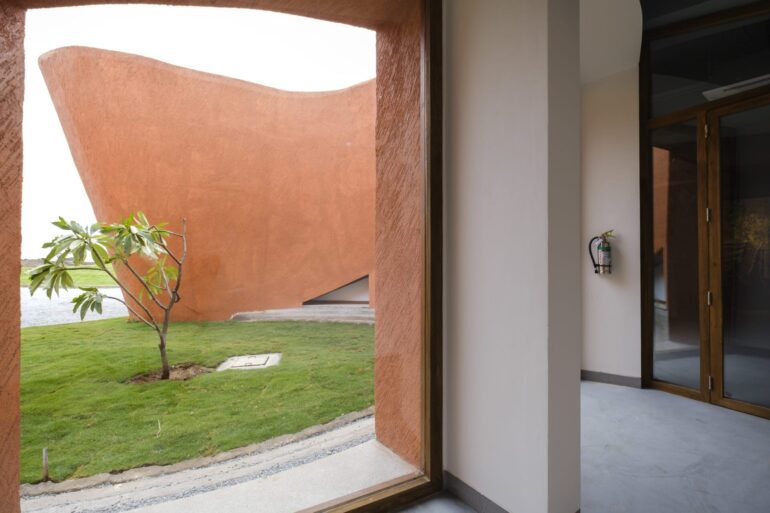 New arts centre to open in India: announcing Hampi Art Labs