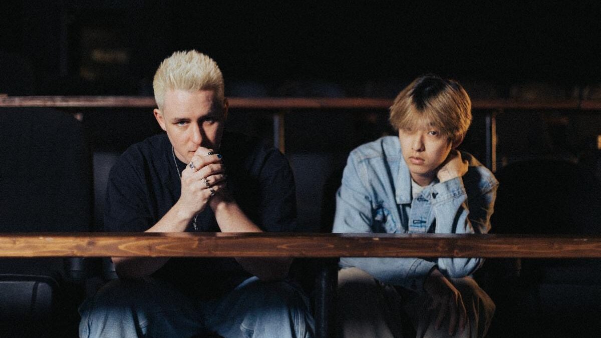 vaultboy and eaJ team up for new single “everything, everywhere”