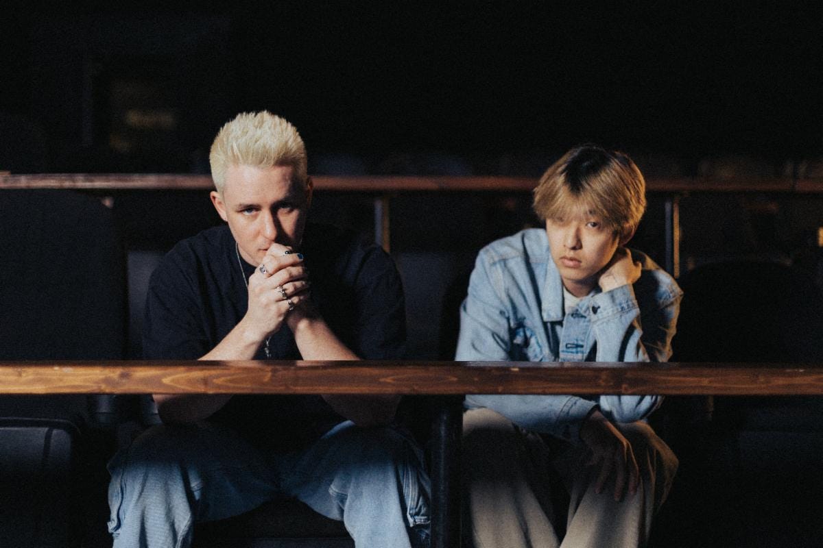 vaultboy and eaJ team up for new single “everything, everywhere”