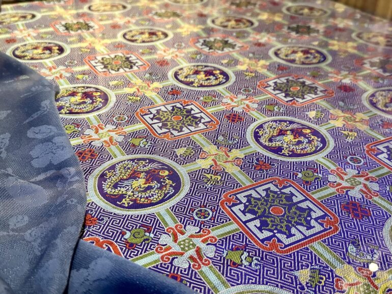 MarcoPolo700: inaugurata a Palazzo Mocenigo la mostra L’Asse del tempo. Tessuti per l’abbigliamento in seta di Suzhou