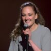Quem é Jacqueline Novak? Uma comediante e autora pioneira