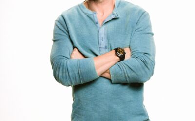 Joel McHale to Host 51st Annual Saturn Awards