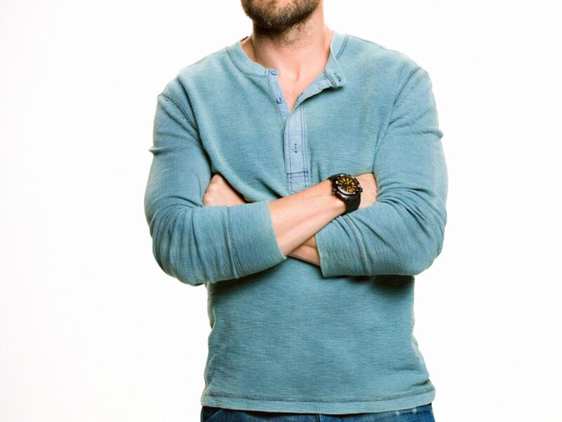 Joel McHale to Host 51st Annual Saturn Awards