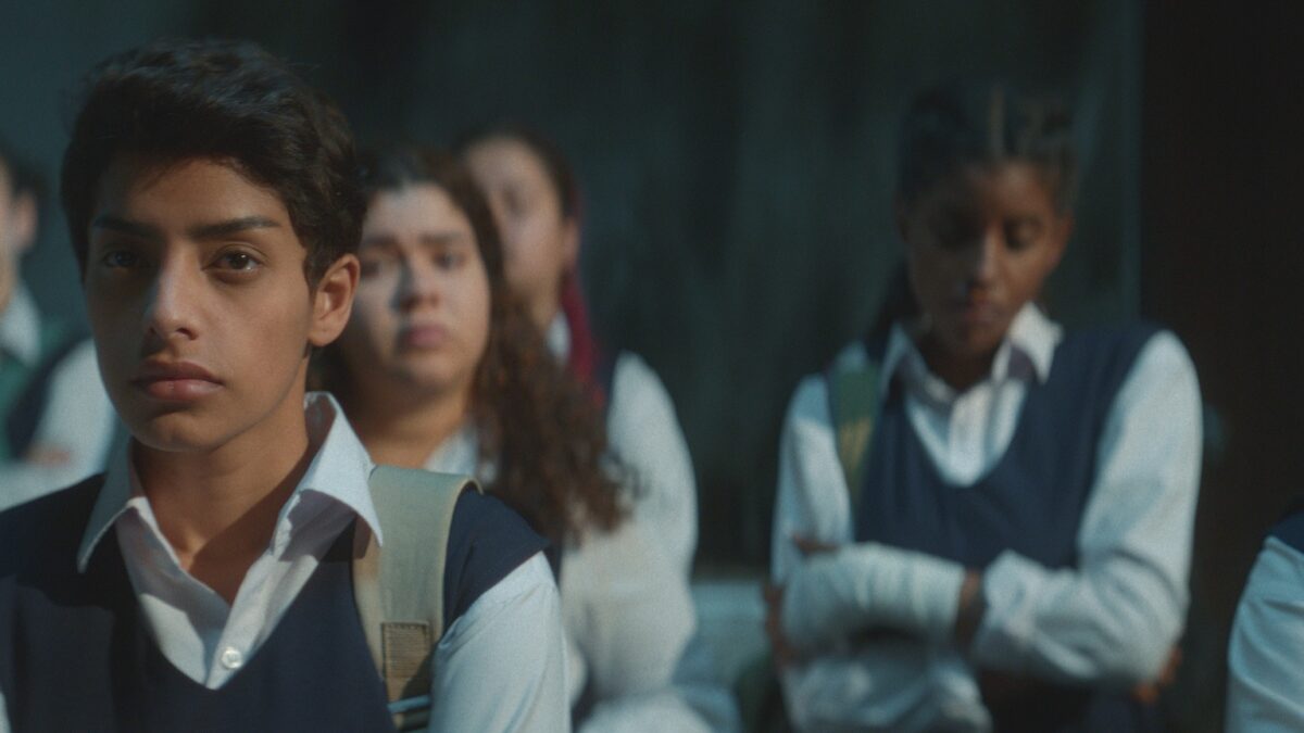 De las cenizas (2024) Película en Netflix: un thriller de intrigas correcto que no llega a impactar con fuerza