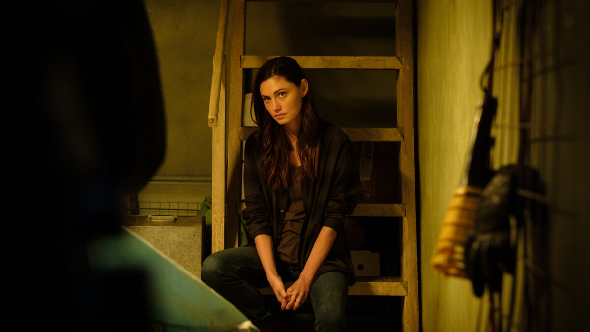 Phoebe Tonkin, the long detour from Cleo Sertori to Frances Bell
