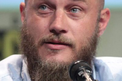 特拉维斯-菲梅尔是谁？饰演拉格纳-洛斯布洛克的演员