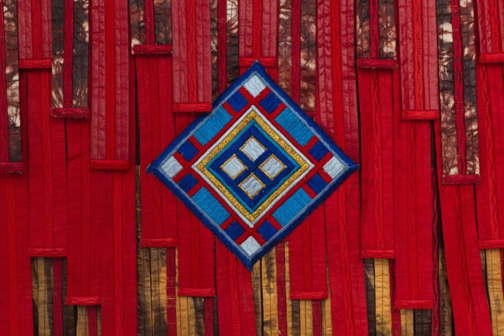 Abdoulaye Konaté: Lune bleue – Lévy Gorvy Dayan, New York