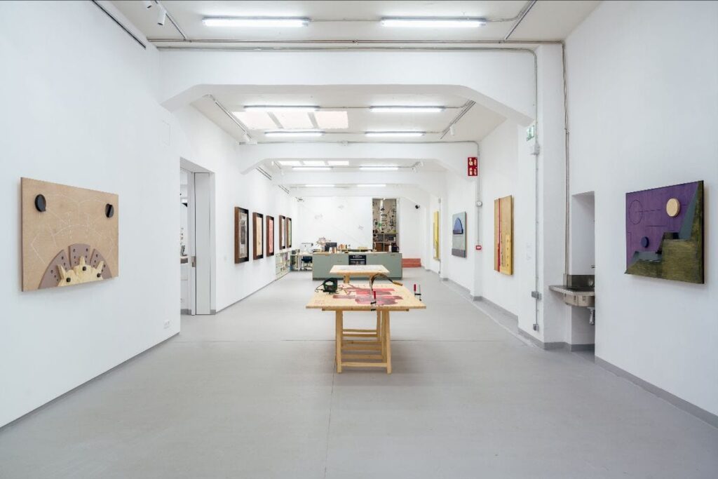 Carlos Garaicoa: π=3,1416 – Galería Elba Benítez