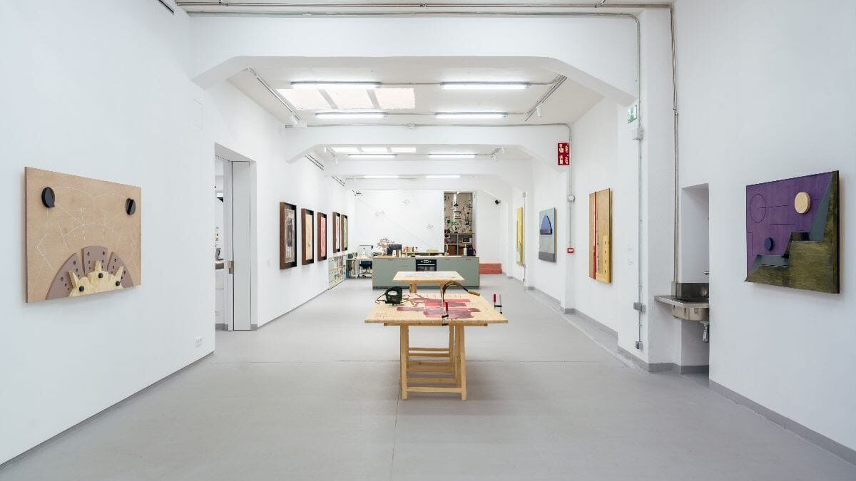 Carlos Garaicoa: π=3,1416 – Galería Elba Benítez