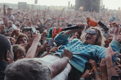 «Kids Are Growing Up: La historia de un niño llamado Laroi» – Un documental sobre el cantante austrliano The Kid Laroi