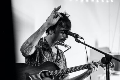 Víctor Belmonte lanza el Lyric Video de «Hi-Fi» con la colaboración de Pachi García Alis