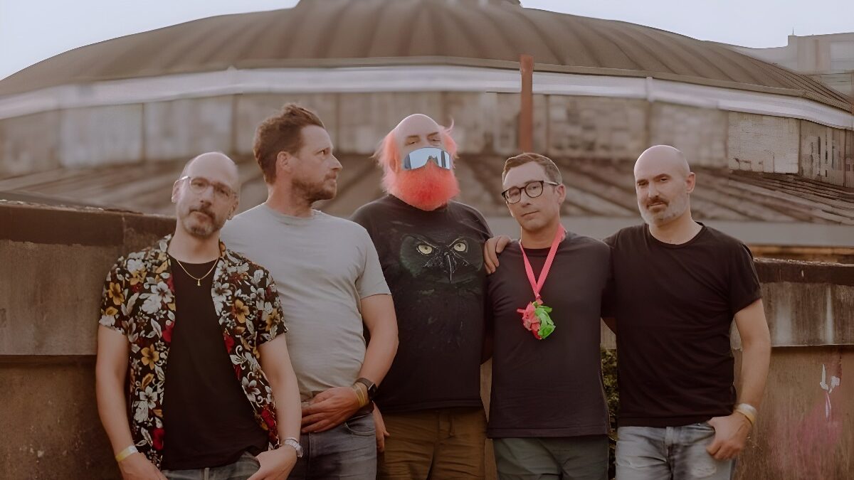 Les Savy Fav are back with the new track “Legendary Tippers” | Check out the video and see their upcoming tour dates!