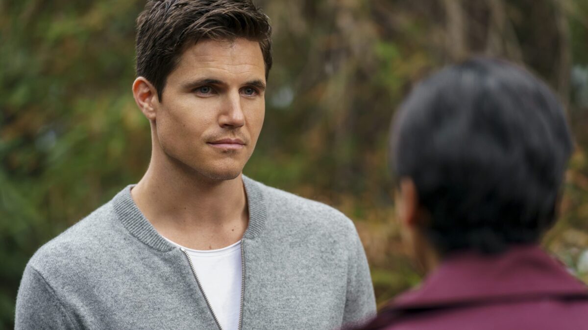10 coisas que você não sabia sobre Robbie Amell
