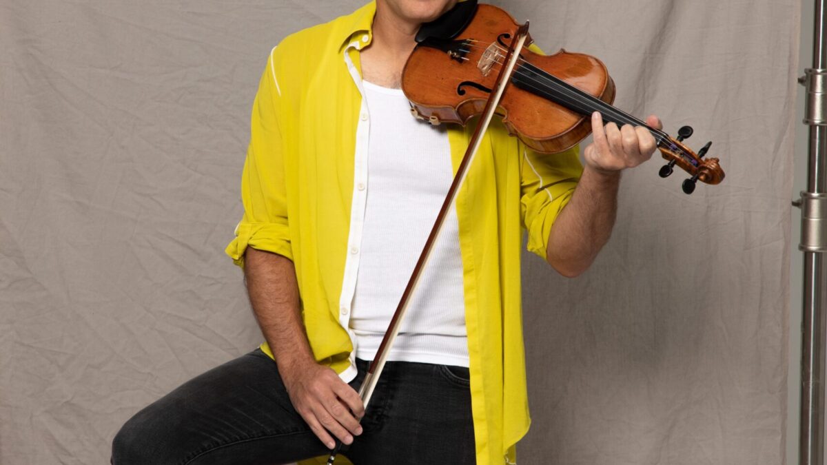 El violinista Vasko Vassilev presenta su espectáculo Acoustic en la Fundación Bancaja