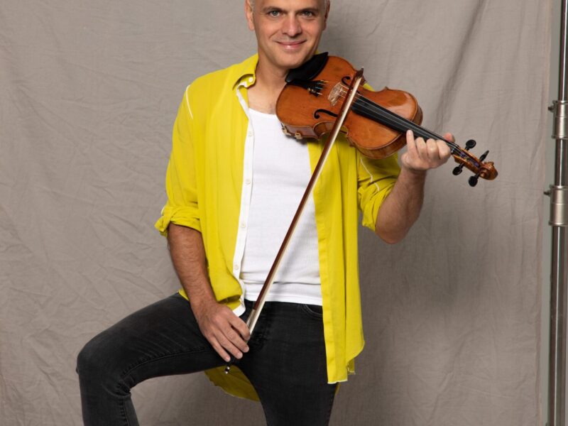 El violinista Vasko Vassilev presenta su espectáculo Acoustic en la Fundación Bancaja