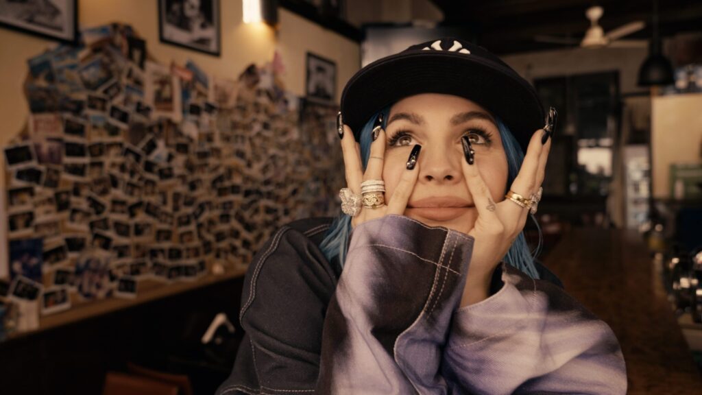 ‘리듬 & 플로우: 이탈리아'(2024) – 넷플릭스의 새로운 음악 경연 대회: 차세대 이탈리아 랩 슈퍼스타를 찾습니다