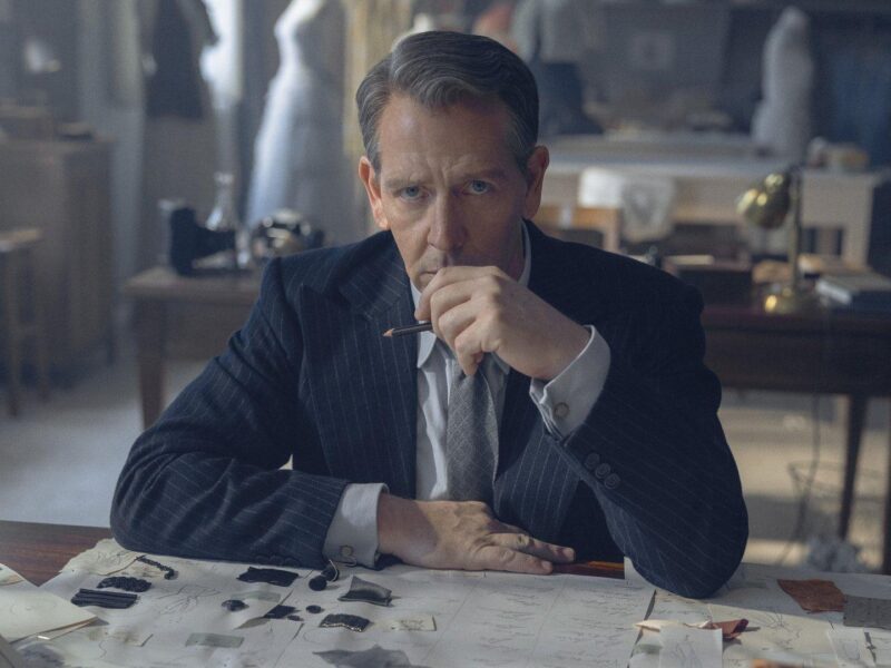 ‘더 뉴 룩’, 패션과 나치가 점령한 프랑스에 관한 Apple TV+의 새로운 시리즈입니다