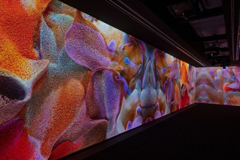 Refik Anadol – Echoes of the Earth: Living Archive – Serpentine North Gallery