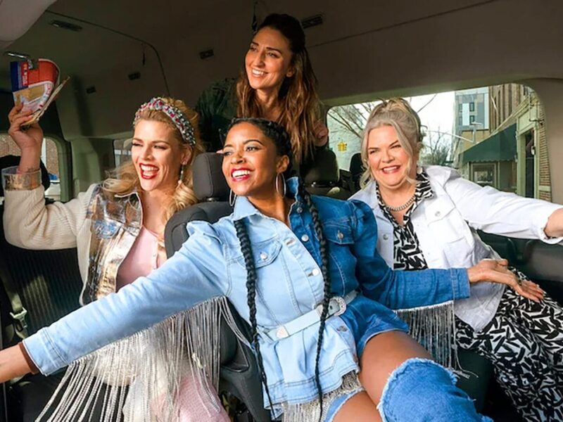 ‘걸스 파이브 에바’ 넷플릭스 시리즈의 세 번째 시즌: 음악계에서 가장 불치의 4인조 여성들이 돌아왔습니다