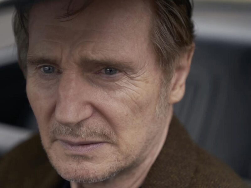 Na Terra de Santos e Pecadores (2023) Crítica do filme: Um thriller irlandês com Liam Neeson