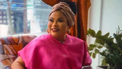 “Cartões-postais”: Uma vibrante série nigeriana na Netflix sobre uma jornada até a Índia