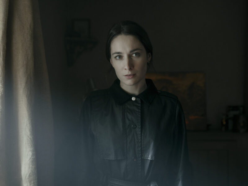 ‘보드킨, 그들이 사라진 마을’: 독특한 시골 배경에서 유머와 서스펜스를 엮어낸 넷플릭스의 최신 미스터리 시리즈