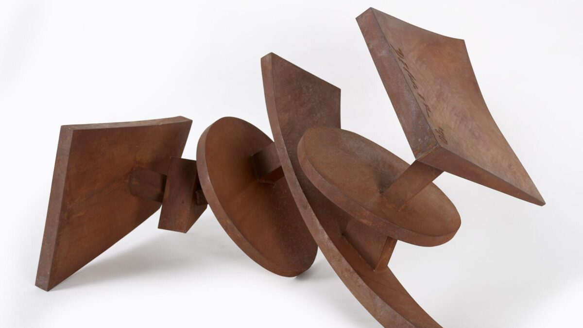 도로시 데너의 회고전: 뉴욕 베리 캠벨 갤러리에서 열리다