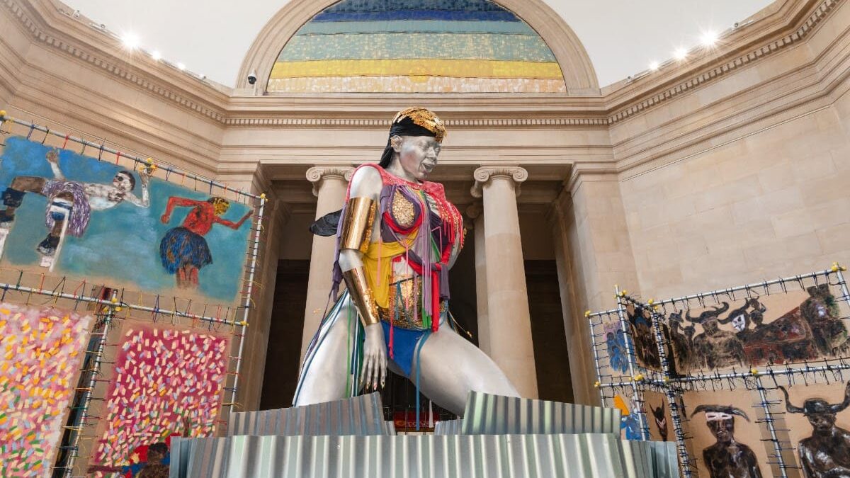 タイトル: テート・ブリテンでアルヴァロ・バリントンの新作「GRACE」が公開