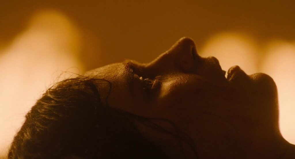 ‘오멘: 저주의 시작’: 고전을 패러디하며 혁신적인 스트리밍 영화