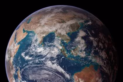 Artist’s concept of the Earth drawn from data from multiple satellite missions and created by a team of NASA scientists and graphic artists. Credit: NASA Images By Reto Stöckli, Based On Data From NASA And NOAA