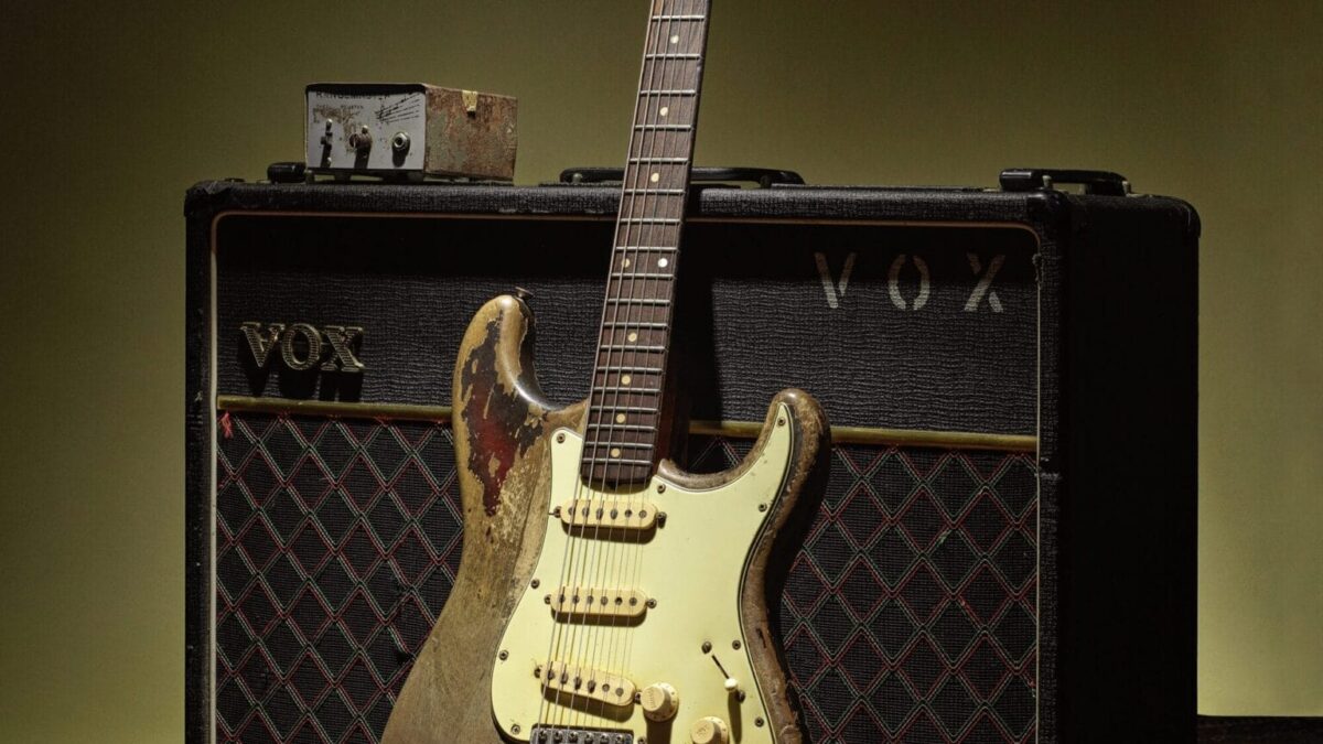 罗瑞·加拉赫尔拥有的全球最知名的芬达·斯特拉托卡斯特吉他将于10月在邦瀚斯拍卖