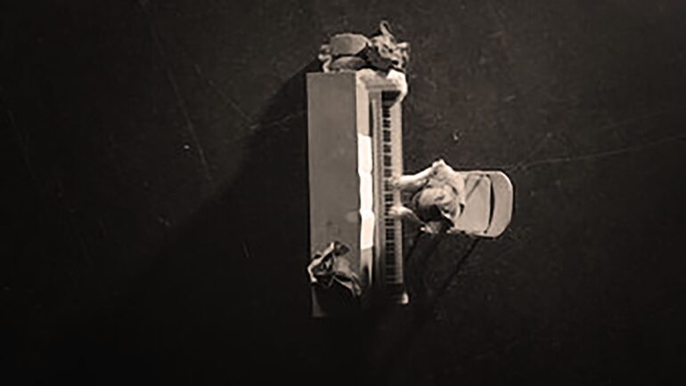 “Omicidio sul palco” Episodio 4 di “Unsolved Mysteries”, docuserie su Netflix: il brutale e misterioso omicidio di una giovane pianista ancora irrisolto