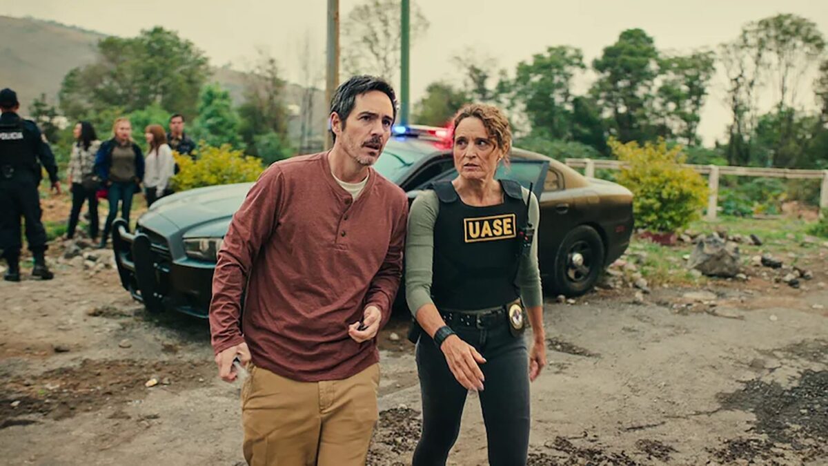 „Nicht alles ist verhandelbar“ Film auf Netflix: Ein urkomischer Thriller über Entführungen, korrupte Politiker und verlogene Ehen