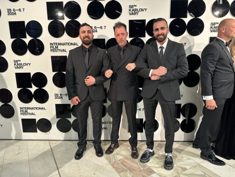 Titre: « XOFTEX de Noaz Deshe remporte une mention spéciale à Karlovy Vary »