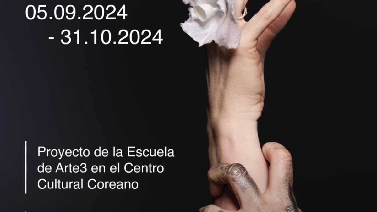 The Korean Cultural Center proudly presents the exhibition: `Duality: word against paper,’ a collaborative endeavor between students and faculty of the School of Art3 and the Korean Cultural Center, Madrid