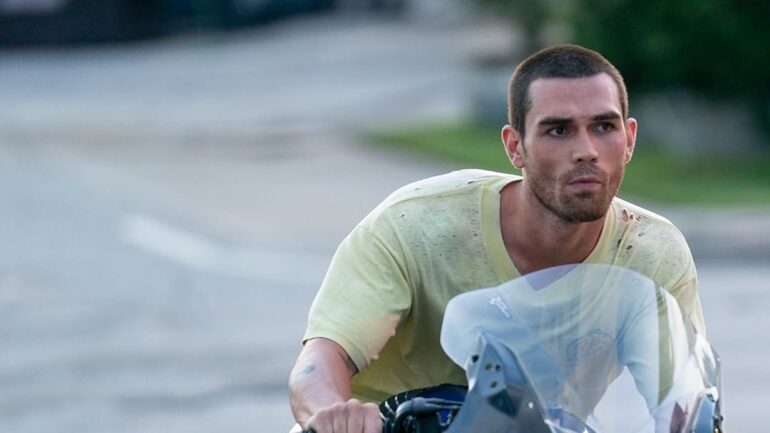 Filmul „În viteză” pe Prime Video: O poveste atemporală despre familie, motociclete și căutarea vitezei