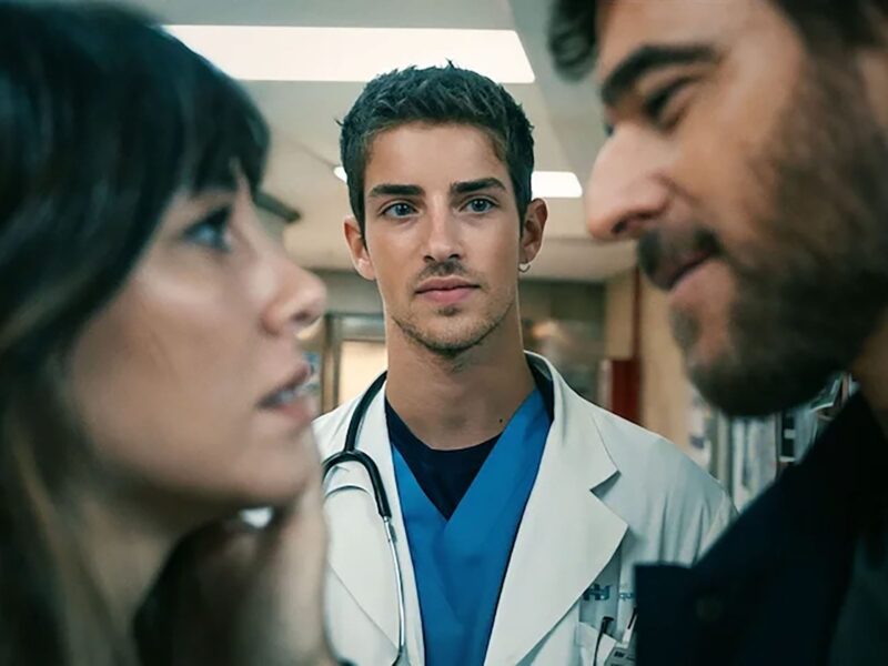 ‘가쁜 숨으로’ – 넷플릭스 시리즈: 스페인 병원의 일상을 담은 시리즈